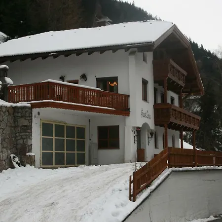 Vakantiehuis Haus Lina *