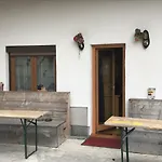 Haus Lina Semesterbostad *
