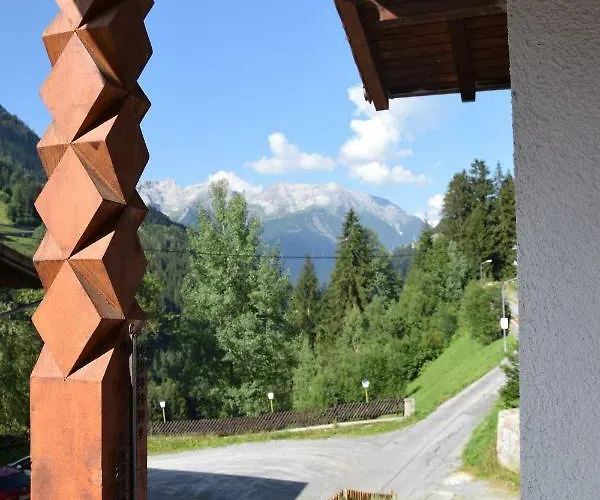 Haus Lina Nyaraló See